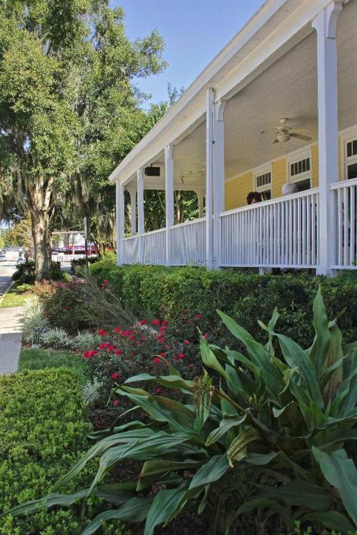 Lakeside Inn On Lake Dora Mount Dora Exteriör bild
