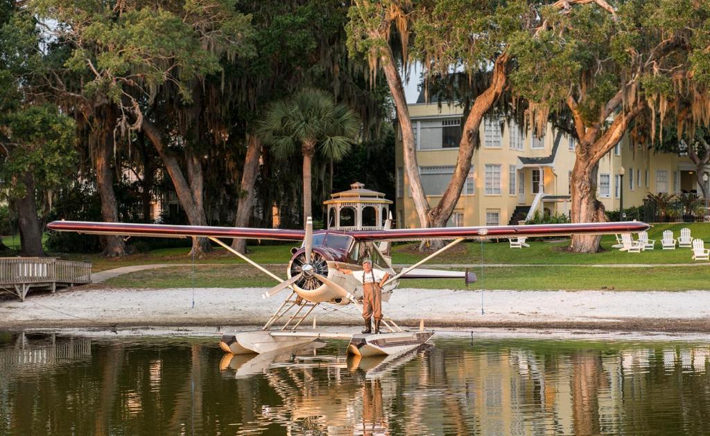 Lakeside Inn On Lake Dora Mount Dora Exteriör bild