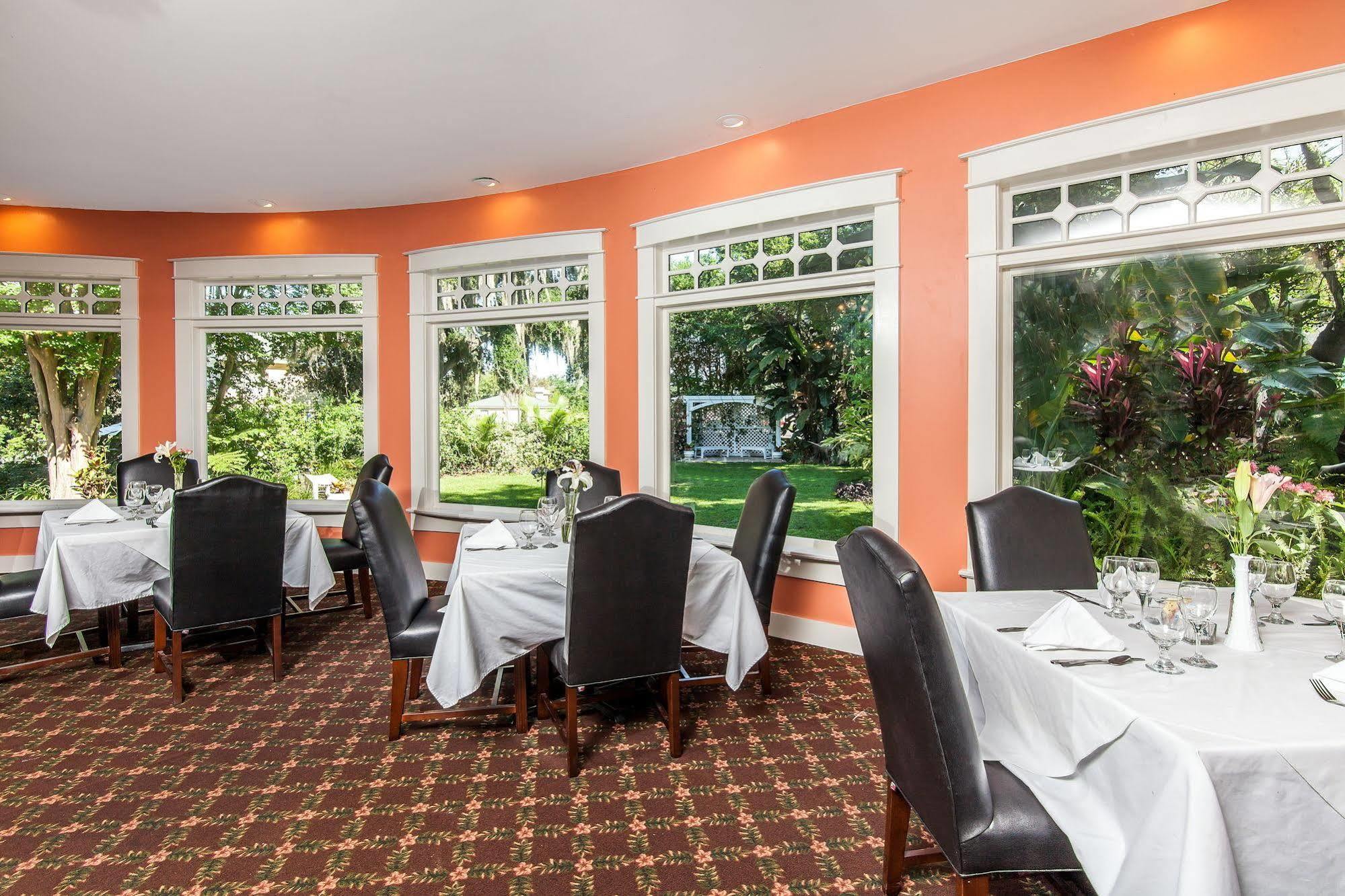 Lakeside Inn On Lake Dora Mount Dora Exteriör bild